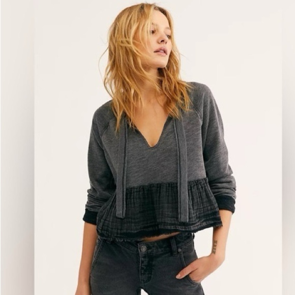 Free People Sweet Jane tie neck boho ruffle hem peplum pullover size S